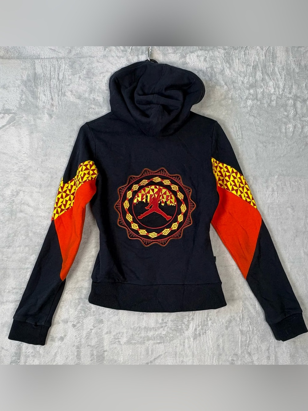 Nike Air Jordan Essentials Hoodie Black With Graphic Print S(4-6) P CH